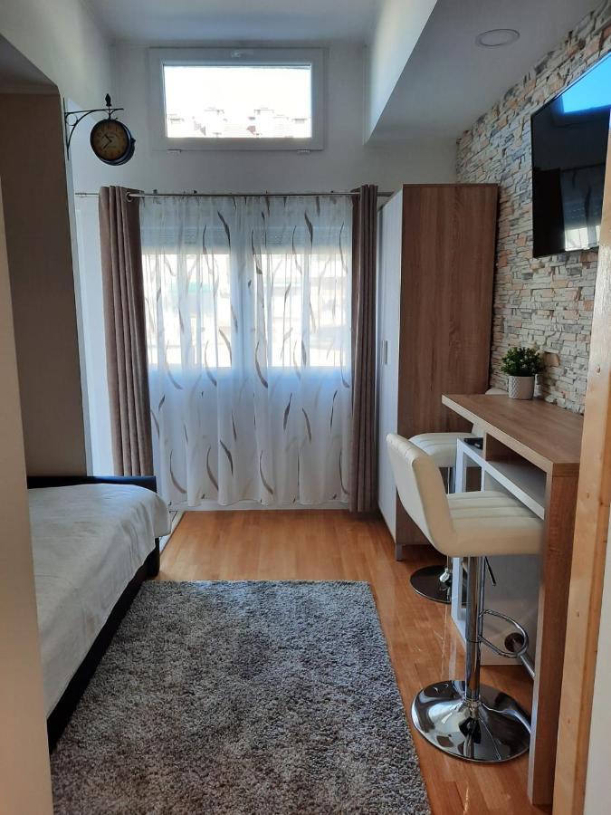 Studio Apartman Chiara 萨格勒布 外观 照片